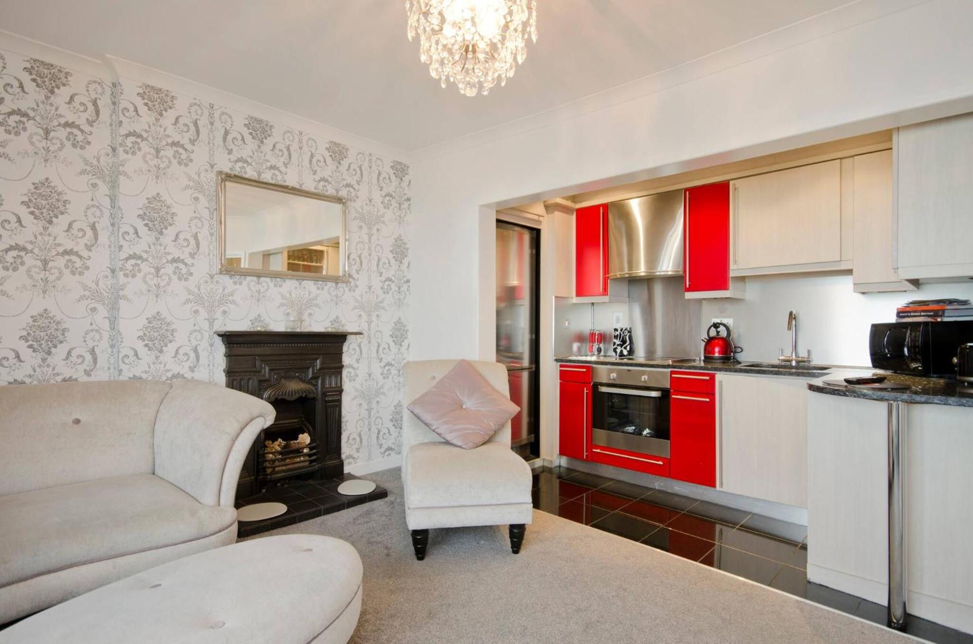 Seaview Regency Apartment With Private Parking Brighton Kültér fotó