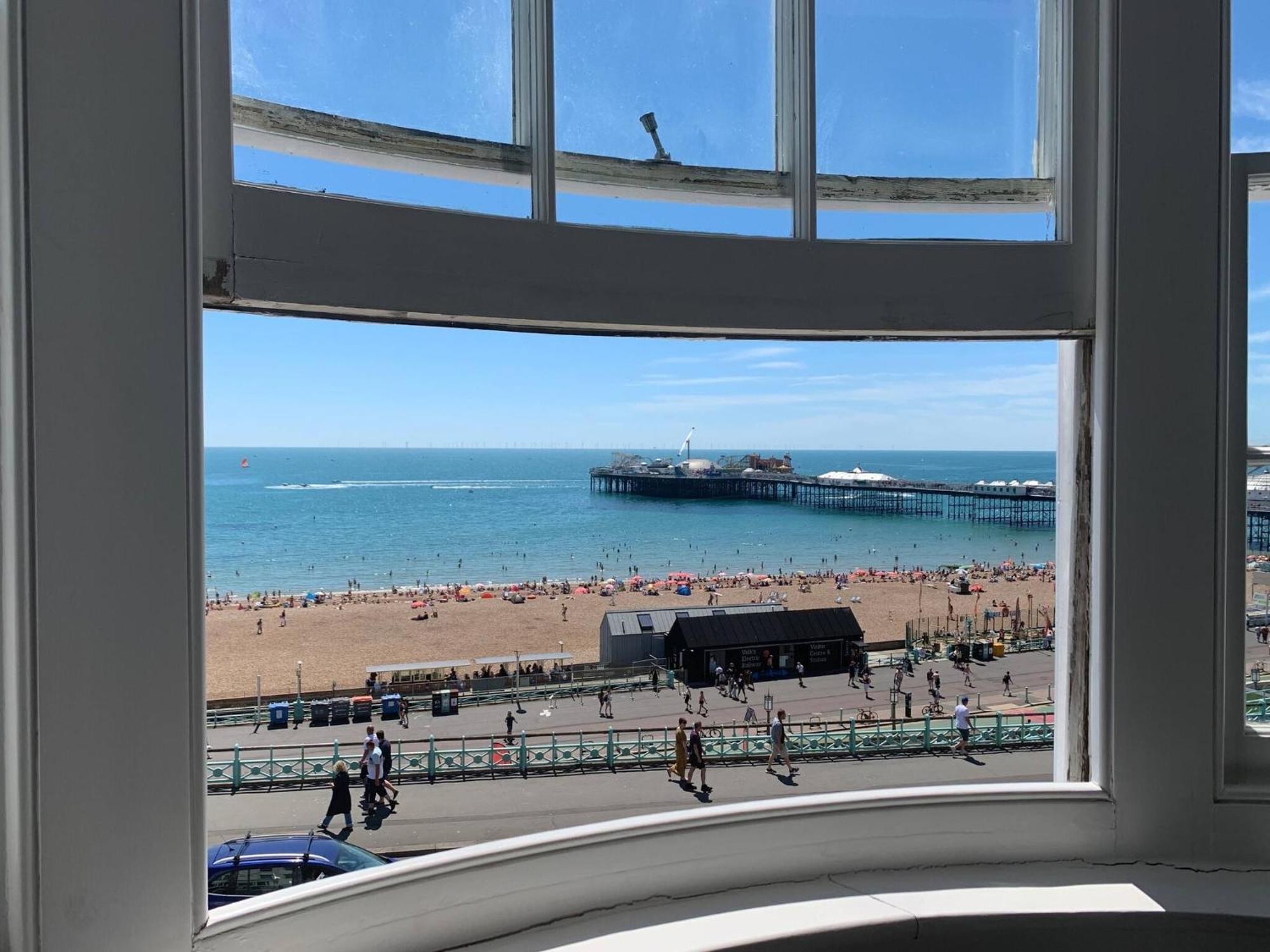 Seaview Regency Apartment With Private Parking Brighton Kültér fotó