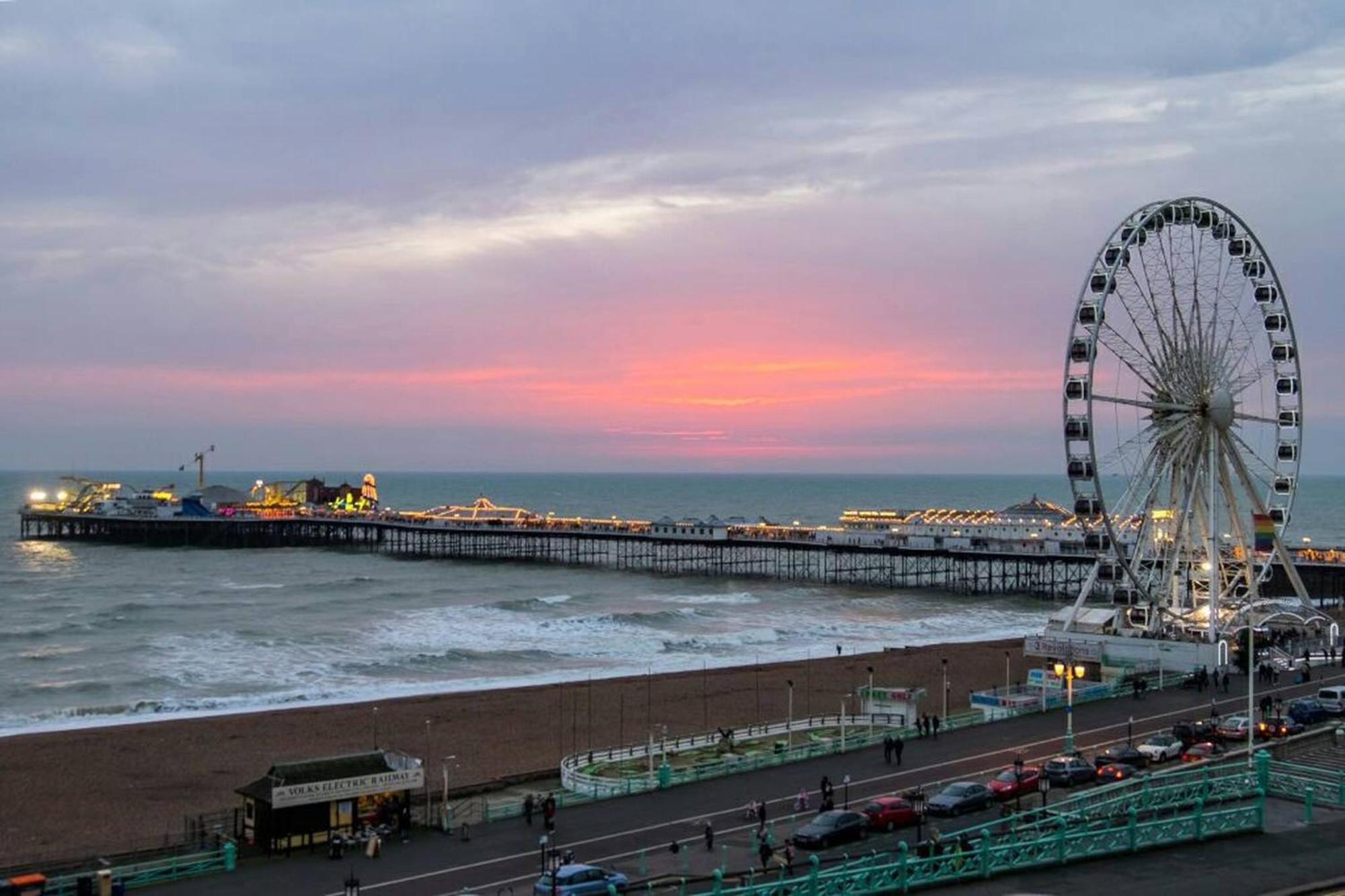 Seaview Regency Apartment With Private Parking Brighton Kültér fotó